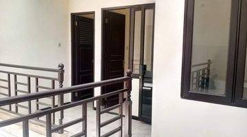 Gambar 5 Rumah Dijual Palm Spring Jambangan Surabaya