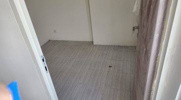 Gambar 4 JUAL MURAH 2 BR Apartemen Puncak CBD , lantai 52, Wiyung, Surabaya barat