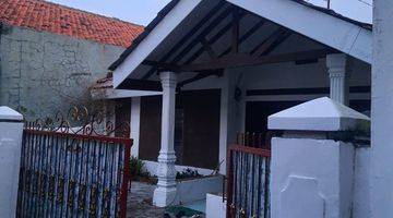 Gambar 2 Dijual Rumah Besar Stategis di Durensawit Jakarta Timur.