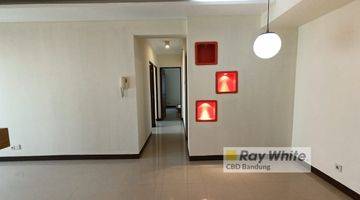 Gambar 5 Reposisi Harga 4 BR Semi Furnished Apartment Galeri Ciumbuleuit Tower 1