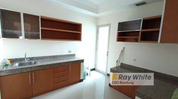 Gambar 3 Reposisi Harga 4 BR Semi Furnished Apartment Galeri Ciumbuleuit Tower 1