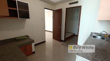 Gambar 4 Reposisi Harga 4 BR Semi Furnished Apartment Galeri Ciumbuleuit Tower 1