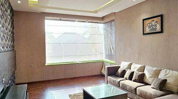 Gambar 2 Dijual Rumah Mewah Boulevard Full Furnish Marmer Pakuwon Indah