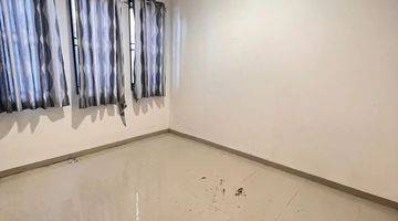 Gambar 1 DIJUAL !! Rumah 2 lantai kos-kosan lokasi di nagoya tinggal finishing 10 kamar 11 toilet batam