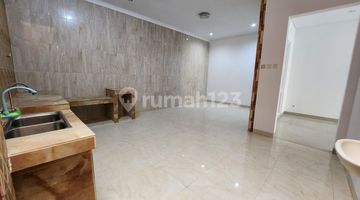Gambar 3 Dijual rumah 2lantai full renov ecoplaza citra raya