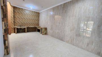 Gambar 4 Dijual rumah 2lantai full renov ecoplaza citra raya