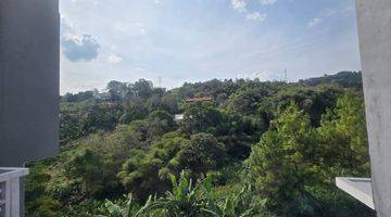 Gambar 4 Rumah Villa Dengan Private Pool, View Bukit di Dago Pakar Bandung