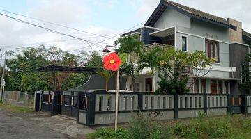 Gambar 1 Rumah 2 lantai full furnished di timur PLN Gedongkuning.