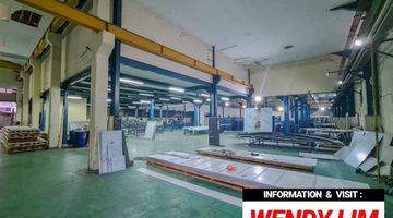 Gambar 3 Gudang , Pabrik Zona Industri At Jl Jababeka, Cikarang, Jabar