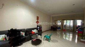 Gambar 1 Rumah Bgm Pik1 Akasia Golf Uk 8x18 Dua Lantai,standart Developer,selatan