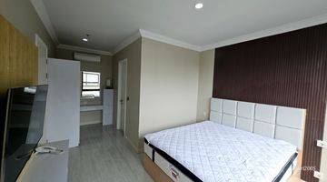 Gambar 4 Disewa Apartemen 3 BR Kondisi Bagus Di Lloyd Area Alam Sutera