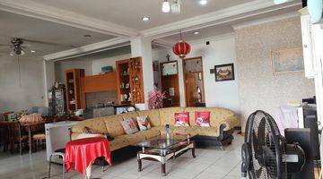 Gambar 2 Rumah Mewah 5 Lantai Unfurnished Komplek Elit Setraduta Bandung