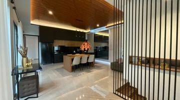 Gambar 1 Rumah Lux 3 Lantai Semi Furnish Komplek Pondok Hijau Kota Bandung