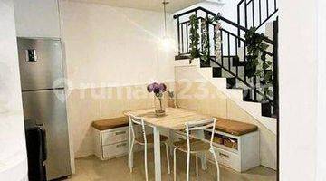 Gambar 3 Rumah 2 Lantai Bagus Unfurnished SHM di Jalan Cikutra Baru, Bandung