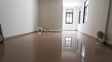 kamar tidur pejompongan, strategis, bagus, siap hunj