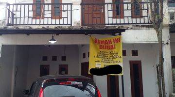 Gambar 1 Rumah Dua Lantai Minimalis Modern Di Komplek Gba 2 Ciganitri