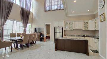 Gambar 2 Rumah Mewah Classik Best View Sentul City,bogor