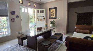 Gambar 2  Rumah Sudah Renovasi Shm - Sertifikat Hak Milik Semi Furnished Sudah Renovasi