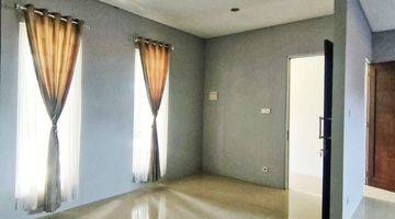 Gambar 2 Rumah 2 Lantai Townhouse semi furnish di Ceger Cipayung