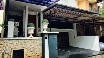 Gambar 1 Rumah Townhouse Furnish + Privat pool di Pejaten, Jak Sel