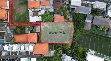 Gambar 1 Rare Land In The Prime Location Heart Of Berawa