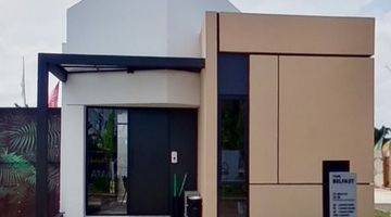 tampak depan rumah modern kontemporer citavile pilar