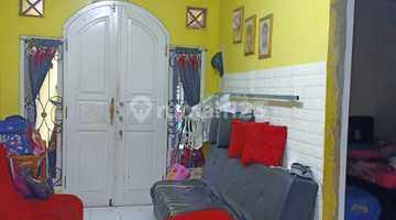 ruang tamu rumah siap huni di tambun