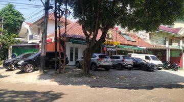 Gambar 4 Bangunan Dipakai Resto Di Jl Gandaria Tengah Kebayoran Baru Jakarta Selatan Area Komersil