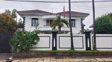 Gambar 1 Rumah Mewah Jatipadang Lokasi Strategis  Harga Sudah Murah