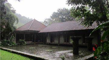 Gambar 5 Villa nyaman di Ciburial Tugu utara Cisarua Kab. Bogor