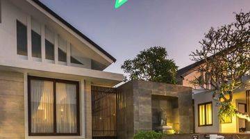 Gambar 4 5 Bedrooms Villa With Ocean View In Nusa Dua