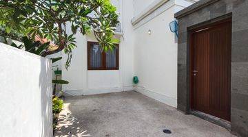 Gambar 2 For Rent Minimum 2 Years Upfront Payment,house With Pool In Sanur