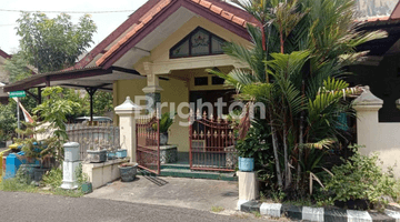 Gambar 4 RUMAH HOOK DEKAT MASJID AGUNG DAN TRANS ICON DI PERUM WISMA PAGESANGAN