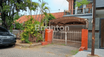 Gambar 1 RUMAH GAYUNGSARI LOKASI DEKAT MASJID AGUNG DAN A YANI