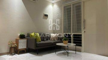 Gambar 4 Rumah 2 Lantai Bagus Furnished di Gading Serpong, Tangerang