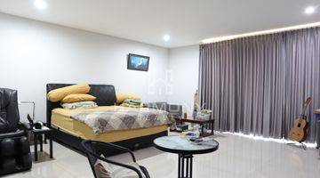 Gambar 4 Rumah 3 Lantai Semi Furnished di Prima Kedoya, Jakarta Barat