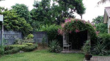 foto lainnya rumah dengan s. pool, lingkungan