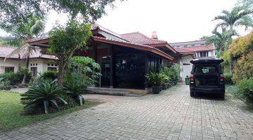 foto lainnya rumah dengan s. pool, lingkungan