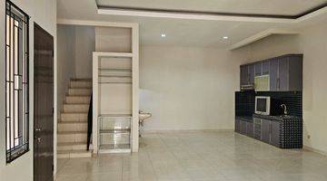 Gambar 4 Rumah Hook Di Citra Garden 2 Ext 0169 Fra