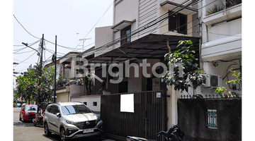 Gambar 1 RUMAH TINGGAL DAN KOST 5 KAMAR DI TOMANG ROW 2 MOBIL