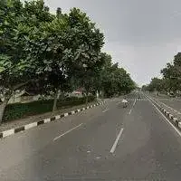 Gambar 4 Tanah di Jalan Utama Soekarno Hatta Bandung