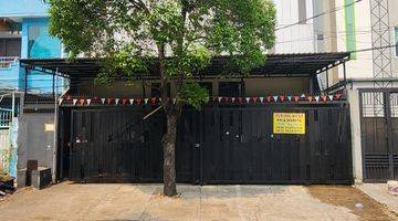 Gambar 1 Rumah kos2an 4,5 lt di Jl. Gelong Baru Tengah