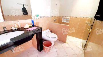 Gambar 5 Rumah 1,5 Lantai Full Furnished di Kawasan Elite Istana Dieng Malang