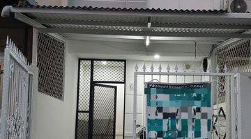 Gambar 1 Disewakan Rumah Taman Palem Lestari , 2 Kamar Tidur , 2 Lantai , Baru Renovasi Total , Siap Huni