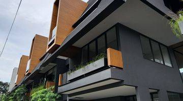 Gambar 4 Rumah Mewah Design Modern Dlm Town House Di Kemang