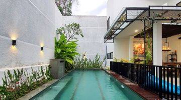 Gambar 1 Rumah Cantik Design Modern Private Pool Siap Huni Di Bintaro