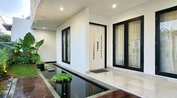 Gambar 5 Rumah Cantik Design Modern Private Pool Siap Huni Di Bintaro