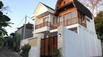 Gambar 1 Villa 2 Lantai di Dalung, Badung, Bali 