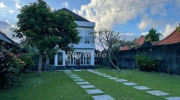 Gambar 1 Rare Plot 7,3 Are Land in Canggu Bali For Sale