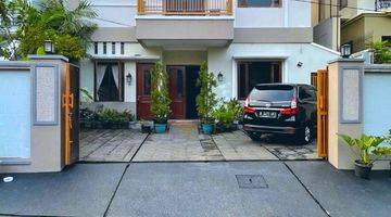 Gambar 1 HOT SALE!  Rumah Cantik Nan Asri Bintaro Sektor 1 Jaksel